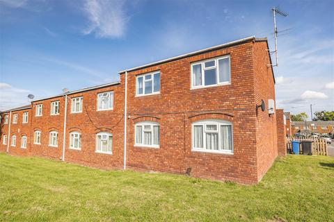 2 Keeler Close, Windsor, SL4 4NL