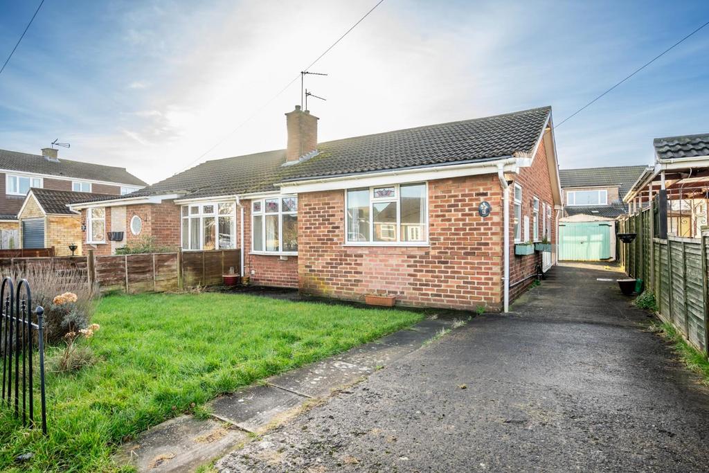 Hambleton Way, Huntington, York 2 bed semidetached bungalow for sale