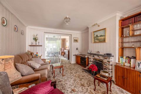 12 Follett Close, Old Windsor, Windsor, SL4 2NZ