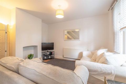 2 bedroom terraced house for sale - The Terrace, Bray