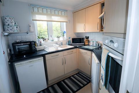 1 bedroom apartment for sale - St. Georges Avenue, Stamford PE9