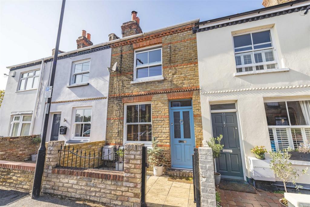 Bourne Avenue, Windsor 2 bed terraced house for sale £535,000