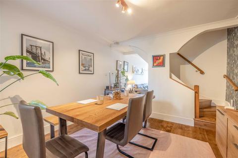 51 Bourne Avenue, Windsor, SL4 3JP