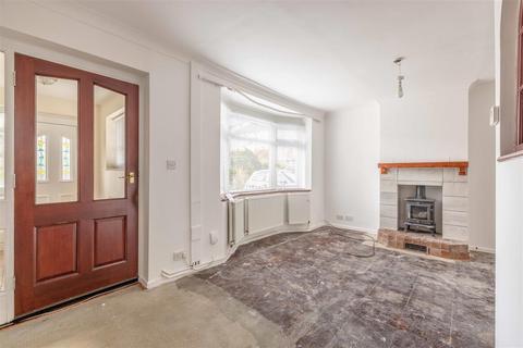 21 Carter Close, Windsor, SL4 3QX