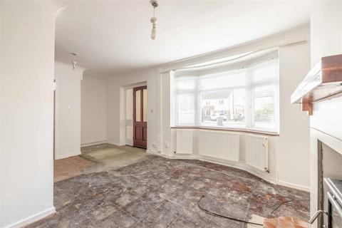 21 Carter Close, Windsor, SL4 3QX