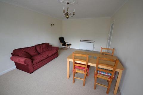 2 bedroom flat to rent, London Road, Stoneygate, Leicester