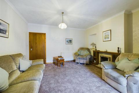 10 Wades Road, Inverlochy, Fort William, PH33 6NE