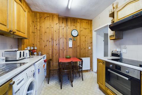 10 Wades Road, Inverlochy, Fort William, PH33 6NE
