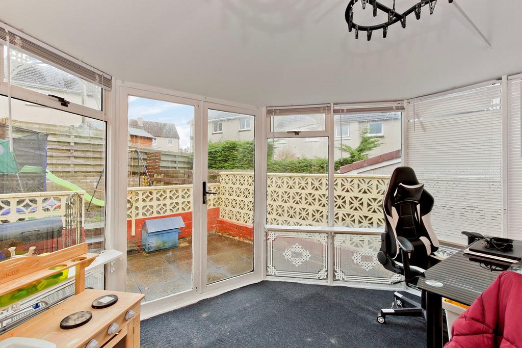 Moorfoot Place, Penicuik, EH26 3 bed terraced house for sale £165,000