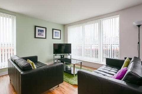 2 bedroom ground floor flat for sale, Haughview Terrace, Oatlands, Glasgow, G5