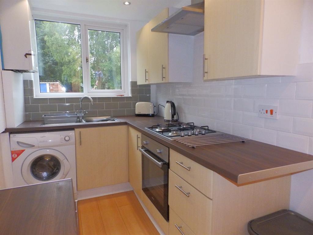 Harborne Lane, Harborne, Birmingham... 4 bed private hall to rent £