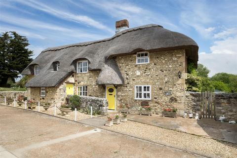 4 bedroom farm house for sale, Middleton, Isle of Wight