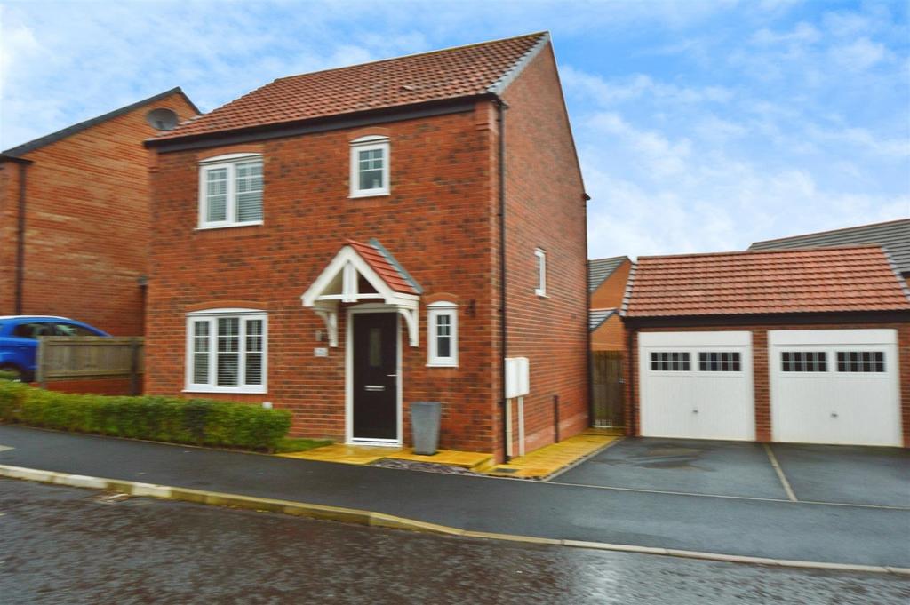 Shannon Road, Collingwood Manor, Morpeth 3 bed detached house for sale £285,000