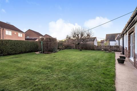 3 bedroom semi-detached bungalow for sale - Moss Green Lane, Brayton, Selby