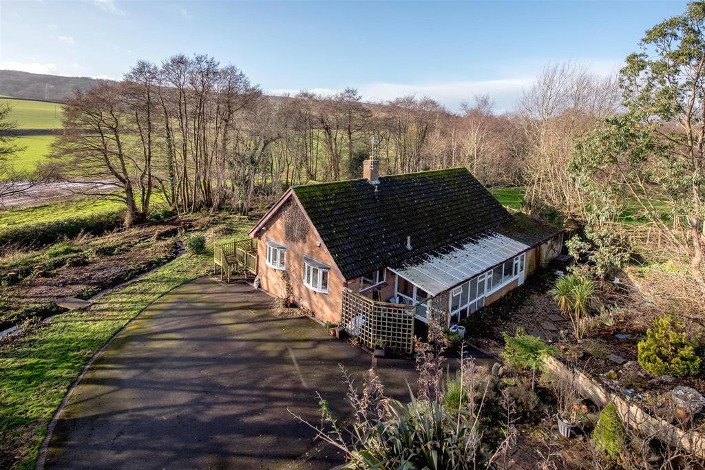 Hunts Lane, Kilve, Bridgwater 2 bed detached house for sale £575,000