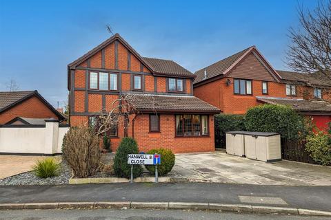 3 bedroom detached house for sale, Hanwell Close, Leigh