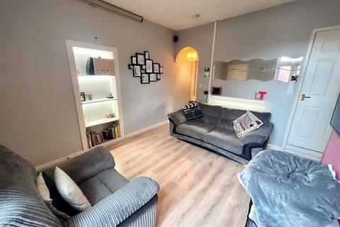 35 Bower Lane, Quarry Bank, Brierley Hill, DY5 2DP
