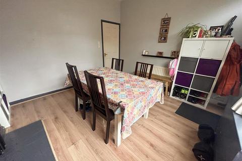 35 Bower Lane, Quarry Bank, Brierley Hill, DY5 2DP