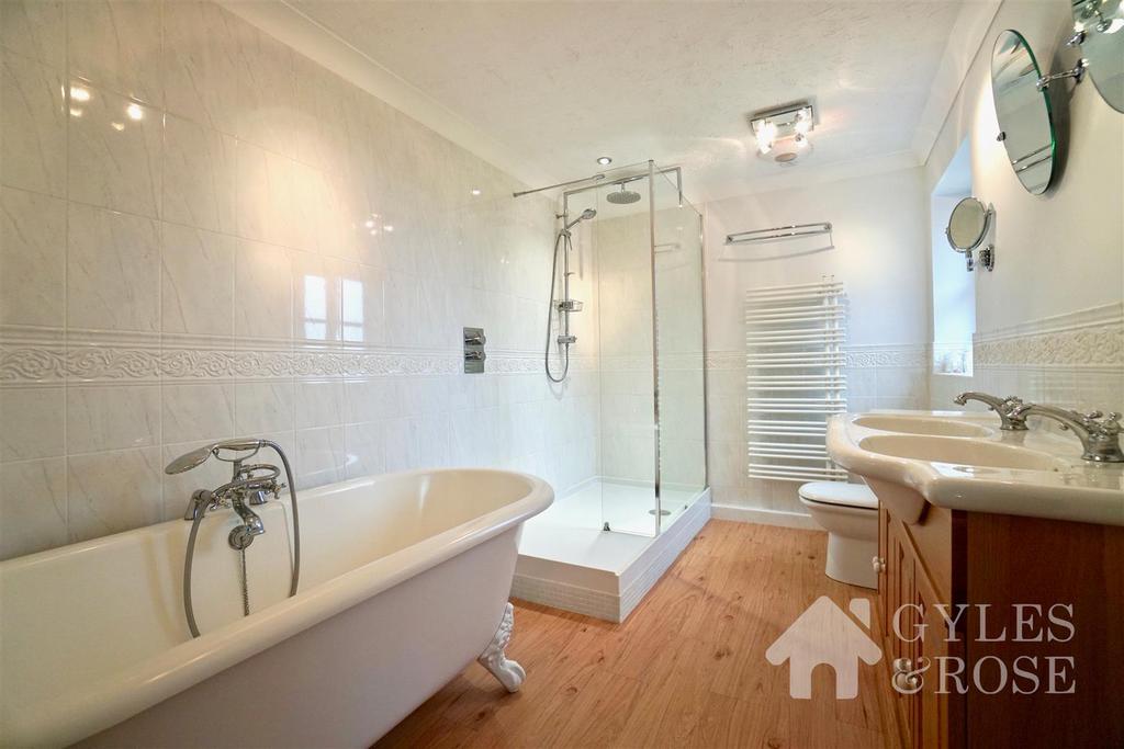 Ensuite