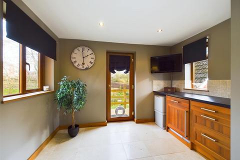 37 Mill Lane, Brockworth, Gloucester, GL3 4QH