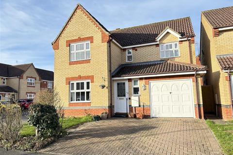 4 bedroom detached house for sale, Field End, Witchford CB6