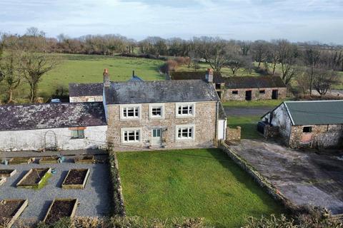 5 bedroom property with land for sale, Begelly, Kilgetty