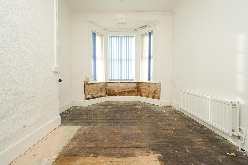 Victoria Avenue, Hastings 4 bed detached house for sale £375,000