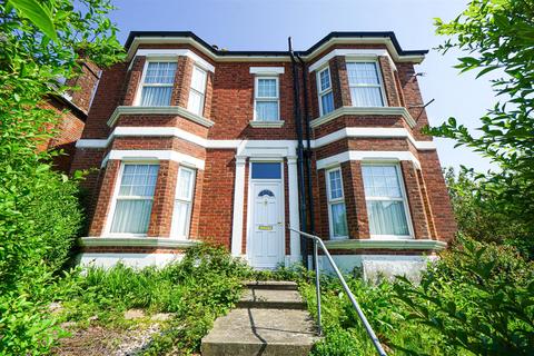 4 bedroom detached house for sale, Victoria Avenue, Hastings