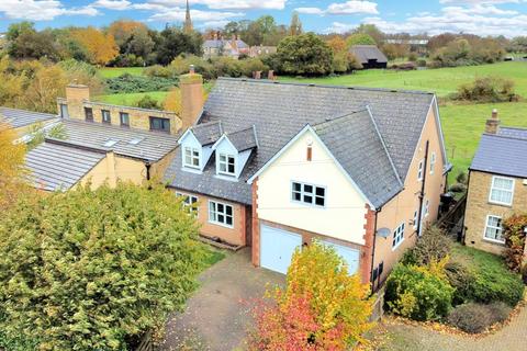 4 bedroom detached house for sale, Waterbeach Road, Landbeach, Cambridge