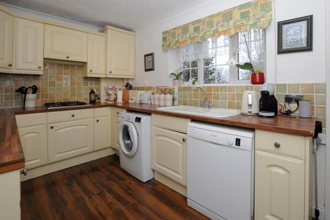 3 bedroom end of terrace house for sale - George Lane, Bromley, BR2