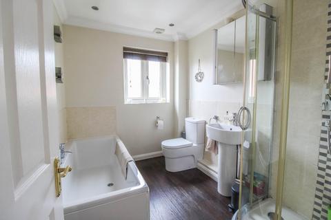 9 The Hectare, Great Shelford, Cambridge, CB22 5UT
