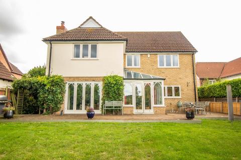 9 The Hectare, Great Shelford, Cambridge, CB22 5UT
