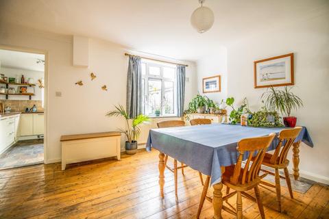 157 Kendal Way, Cambridge, CB4 1LS