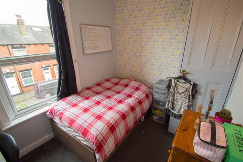 1 bedroom in a house share to rent, Trelawn Terrace (Room 3), Headingley, Leeds, LS6 3JQ