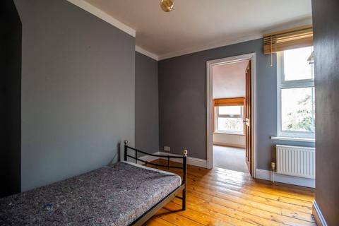 39 Greens Road, Cambridge, CB4 3EF