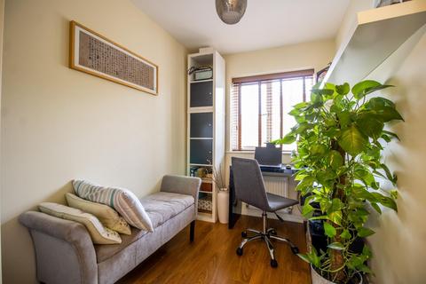 60 Wellbrook Way, Girton, Cambridge, CB3 0GP