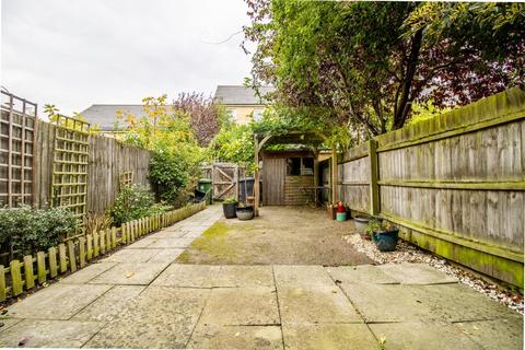 60 Wellbrook Way, Girton, Cambridge, CB3 0GP