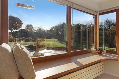 150 Hinton Way, Great Shelford, Cambridge, CB22 5AL
