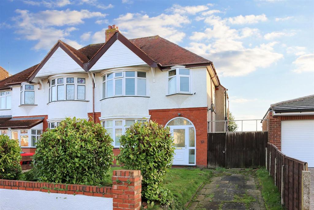 Jeremy Road, Wolverhampton 3 bed semidetached house for sale £290,000