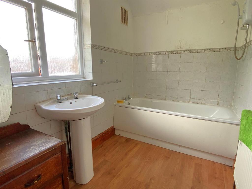 Bath.jpg