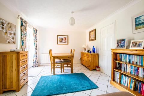 12 Harcombe Road, Cambridge, CB1 9PD