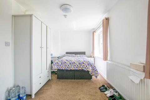 134 Coleridge Road, Cambridge, CB1 3PR