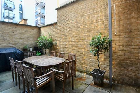 3 bedroom apartment for sale, Rosea House, Limehouse E1