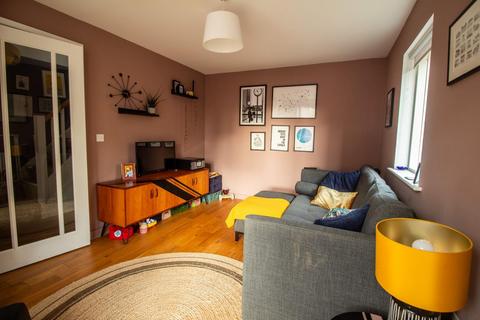 2 Harness Close, Trumpington, Cambridge, CB2 9PS