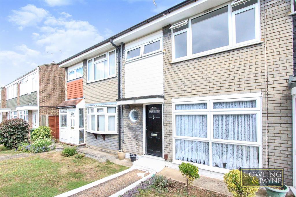 Hendon Close, Wickford 3 bed terraced house - £1,550 pcm (£358 pw)