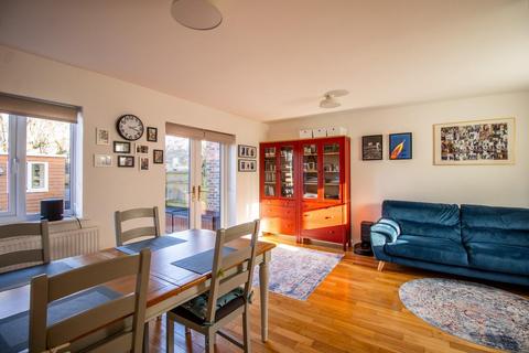 55 Speedwell Close, Cambridge, CB1 9YS