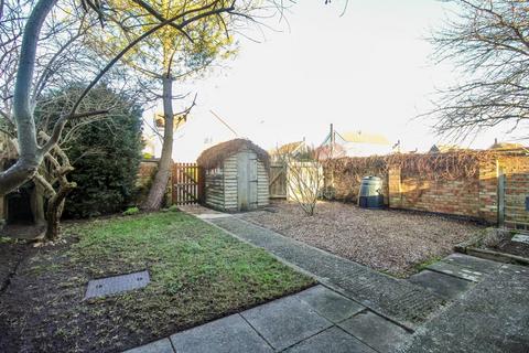 35 Maple Avenue, Sawston, Cambridge, CB22 3TB