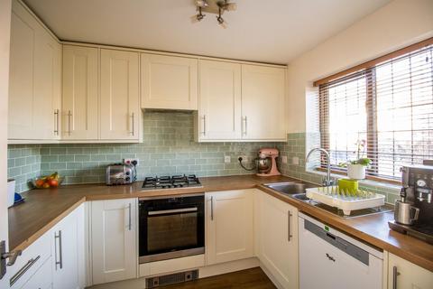 24 Martingale Close, Cambridge, CB4 3TA