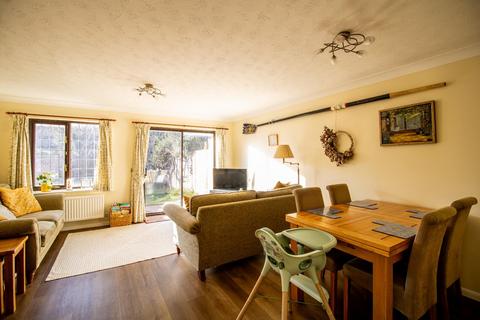 24 Martingale Close, Cambridge, CB4 3TA