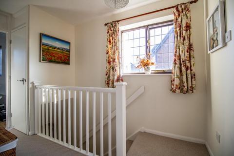 24 Martingale Close, Cambridge, CB4 3TA
